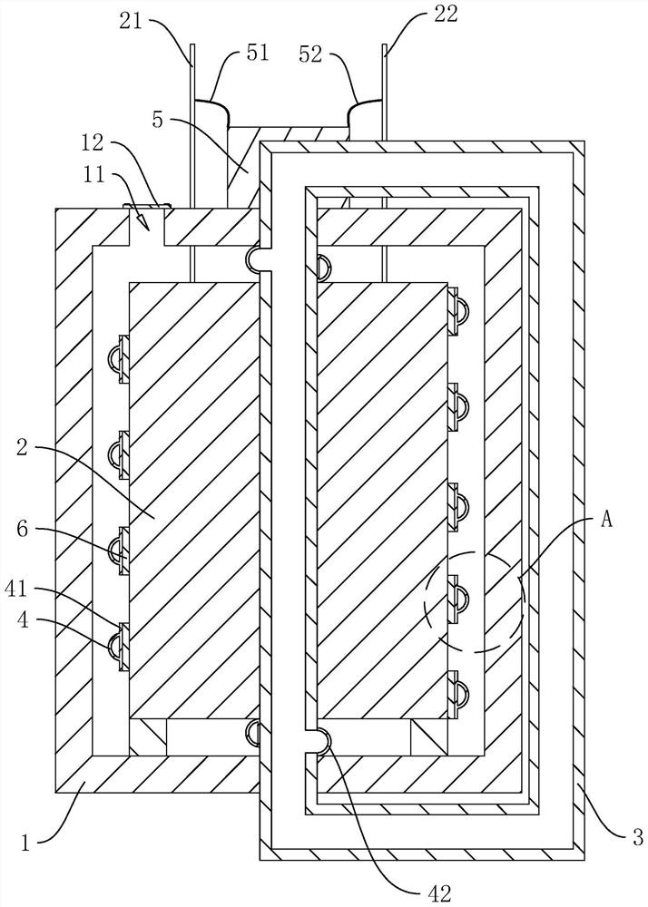 Large efficient cooling explosion-proof capacitor