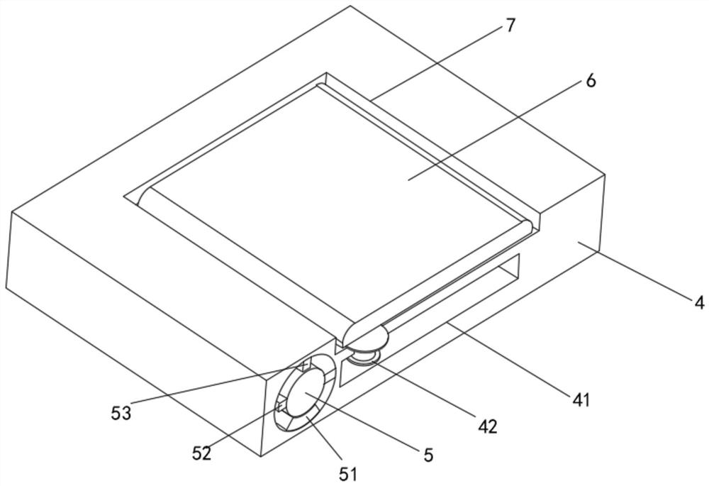 Crossing plate for rail transit