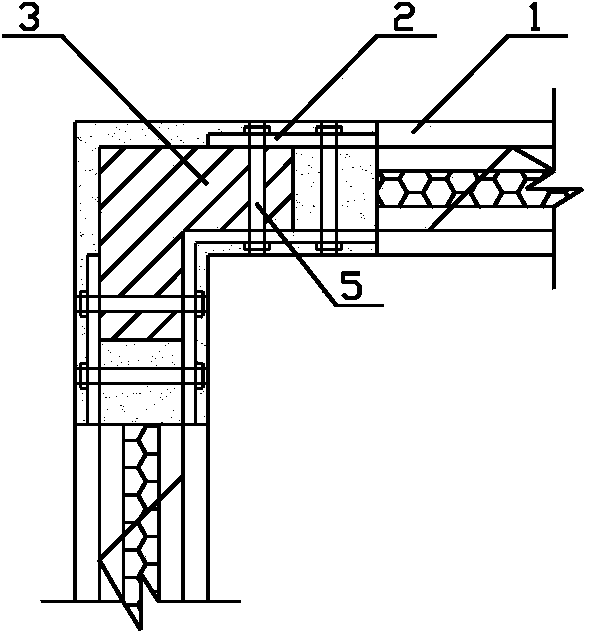 Bolt connecting joint structure of low-rise fabricated composite wall house