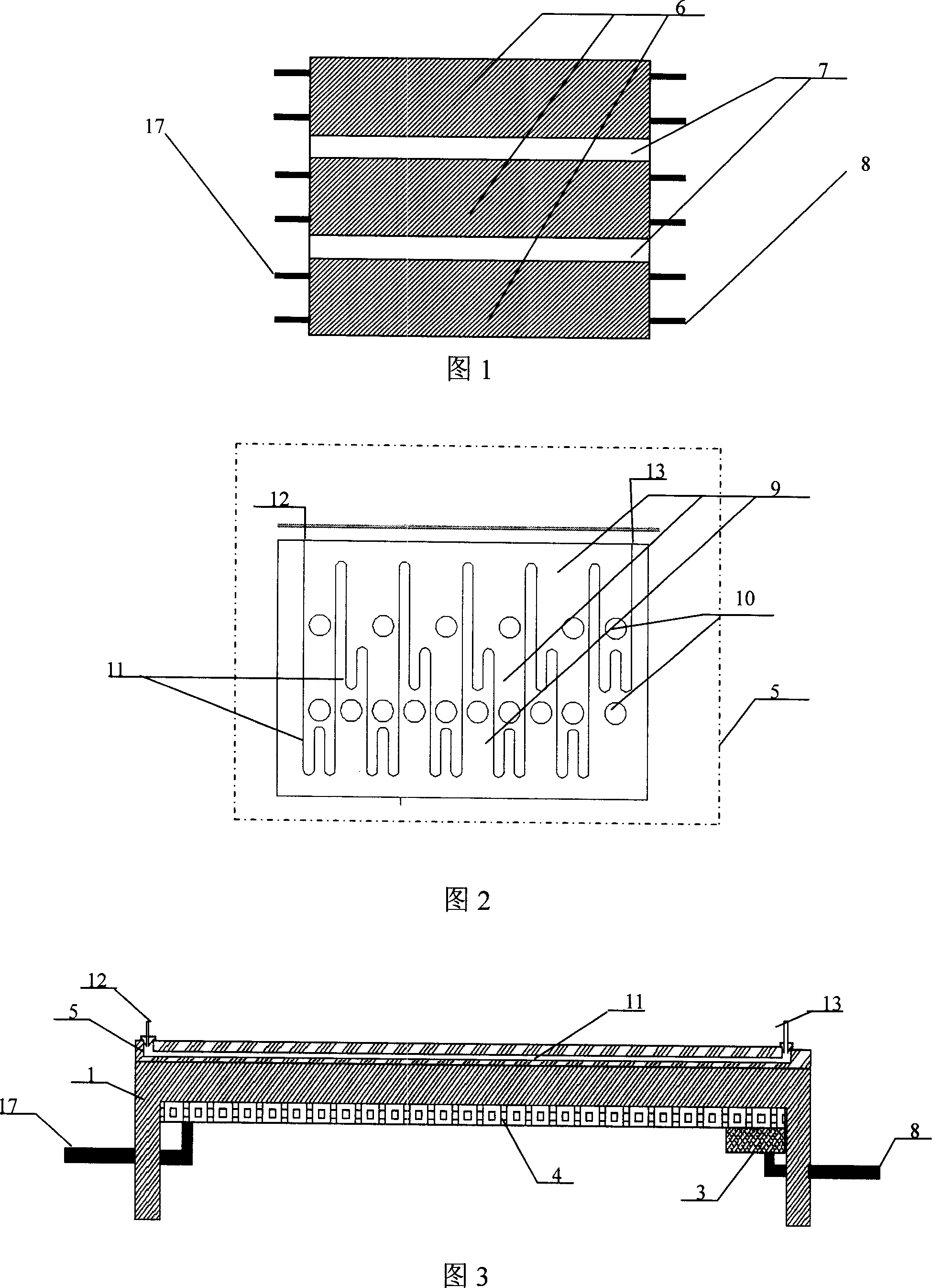 Multiple passage intelligent temperature-control device facing PCR microfluidic chip