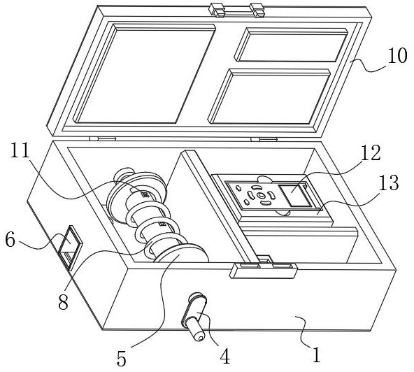 High-voltage measuring device and using method thereof