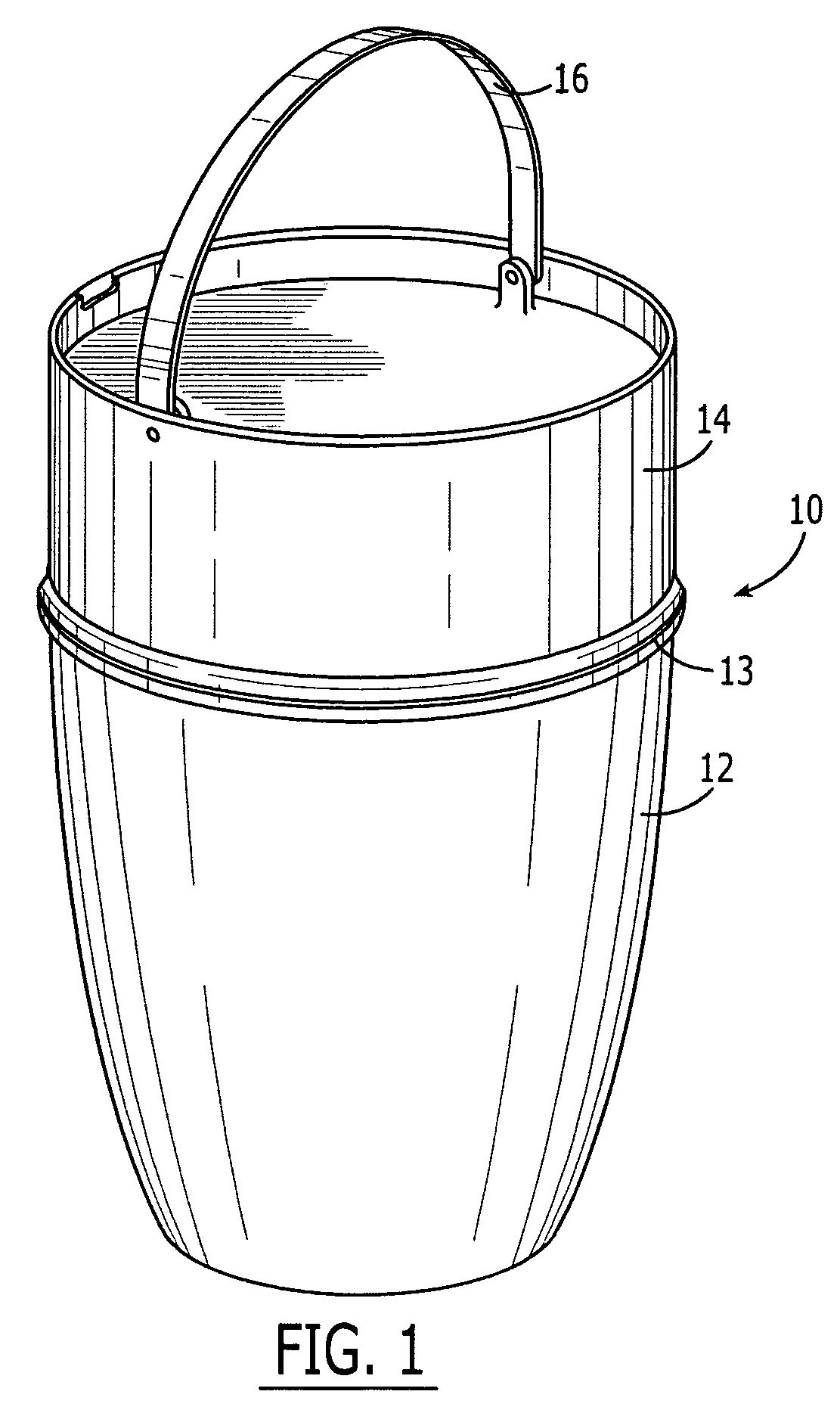 Manually operable water purifying device