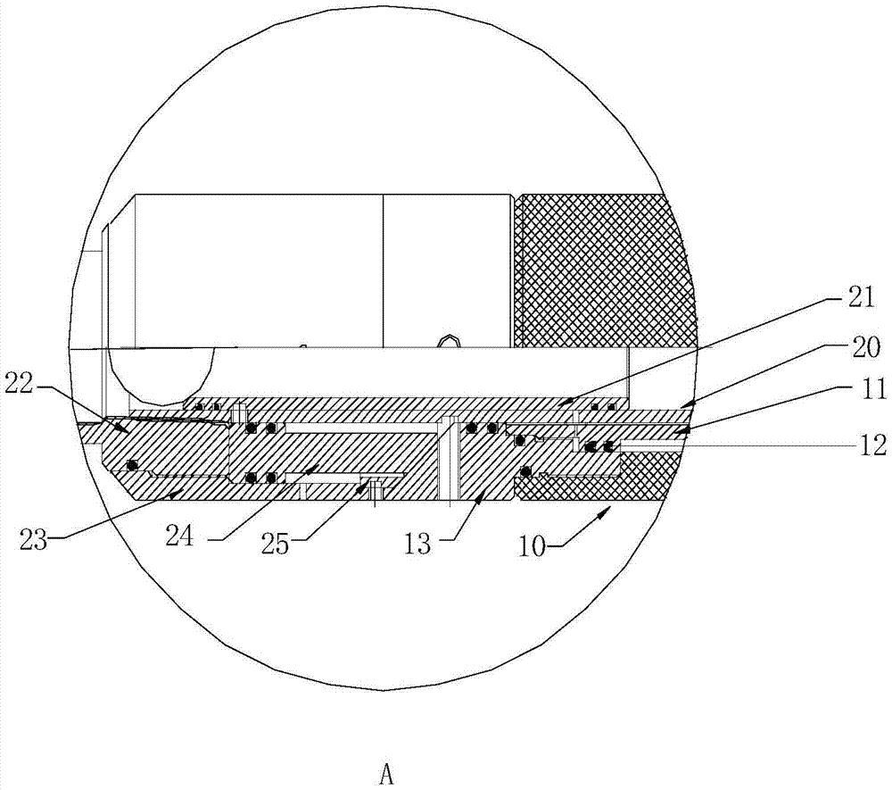 Cement retention pipe column and cement squeezing and injecting tool