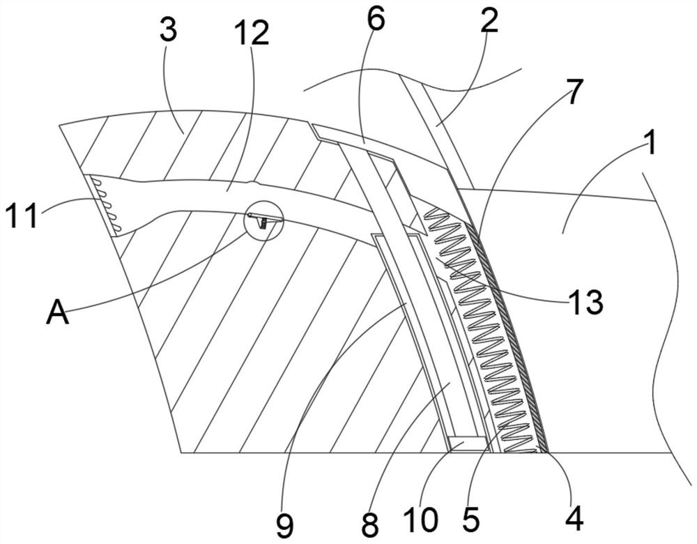 Automobile rain collecting plate spontaneous combustion preventing device