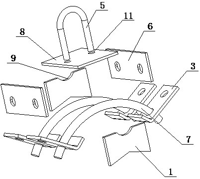 Communication signal tower reinforcing device and reinforcing method