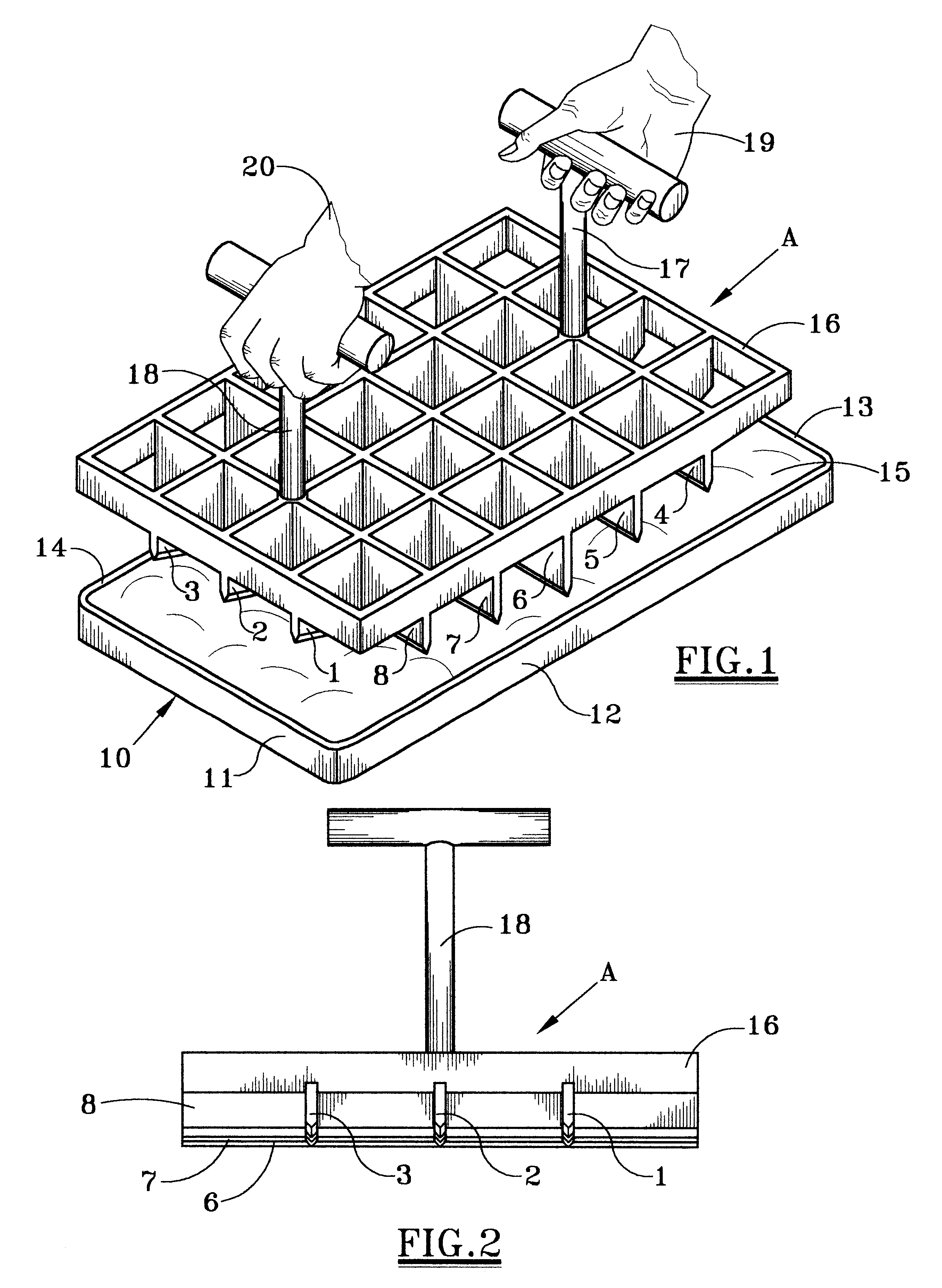 Dough cutting apparatus