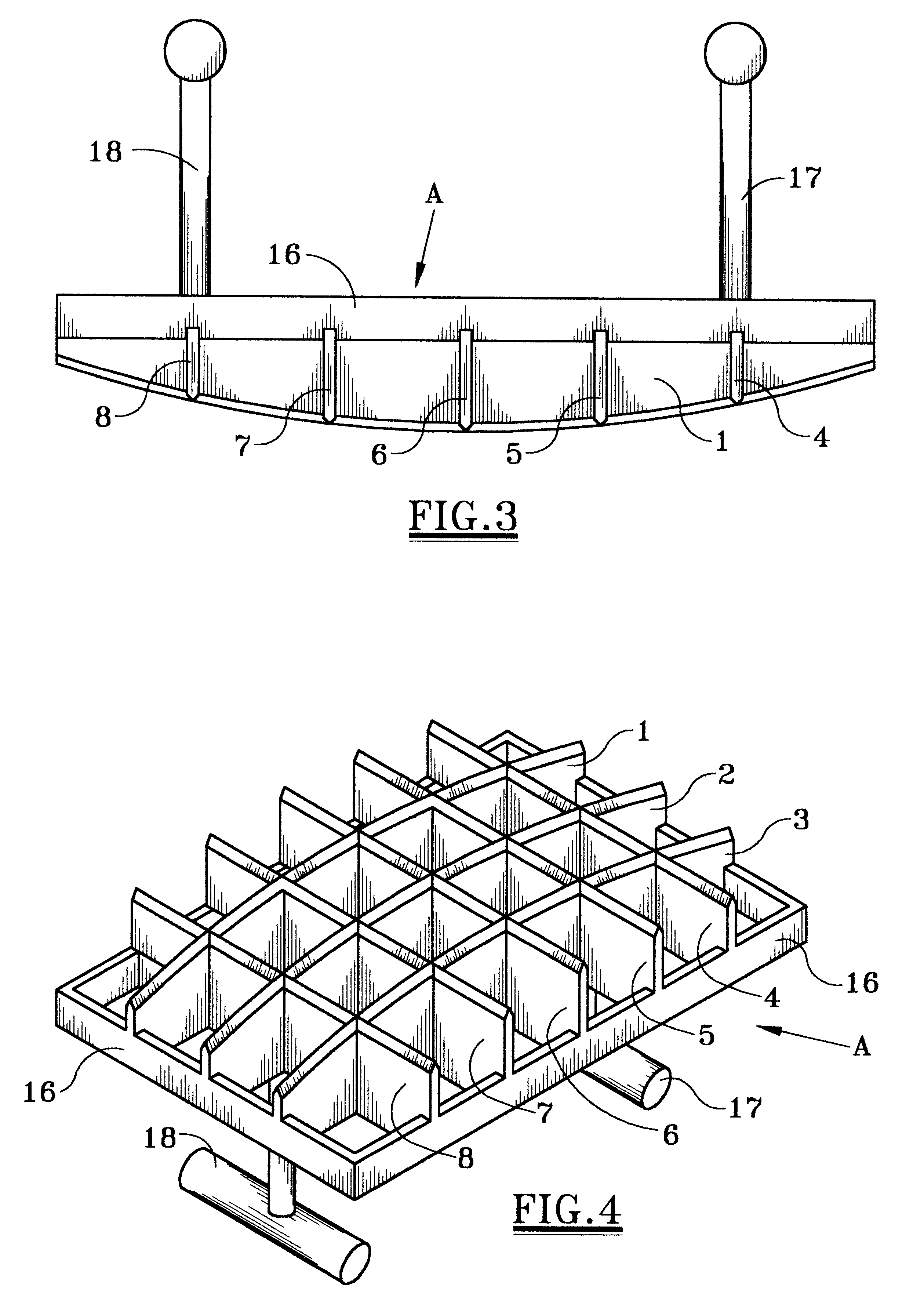 Dough cutting apparatus