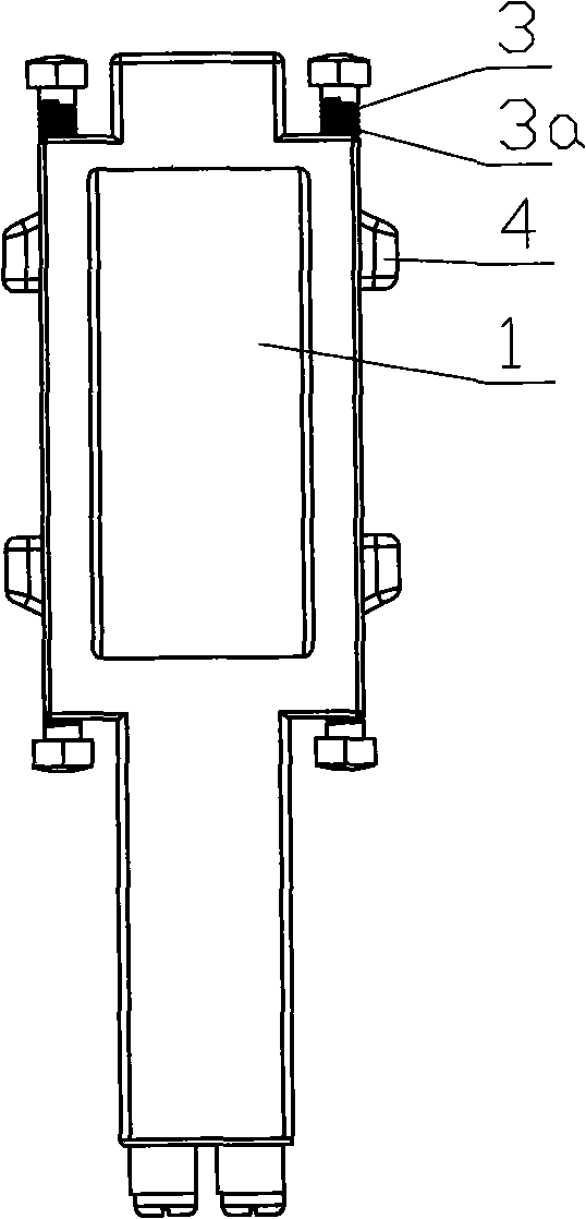 Straight-through current transformer convenient for measuring voltage