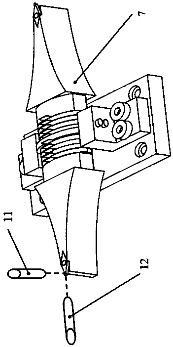 An ultra-precision machining method of titanium alloy based on ultrasonic elliptical vibration cutting technology