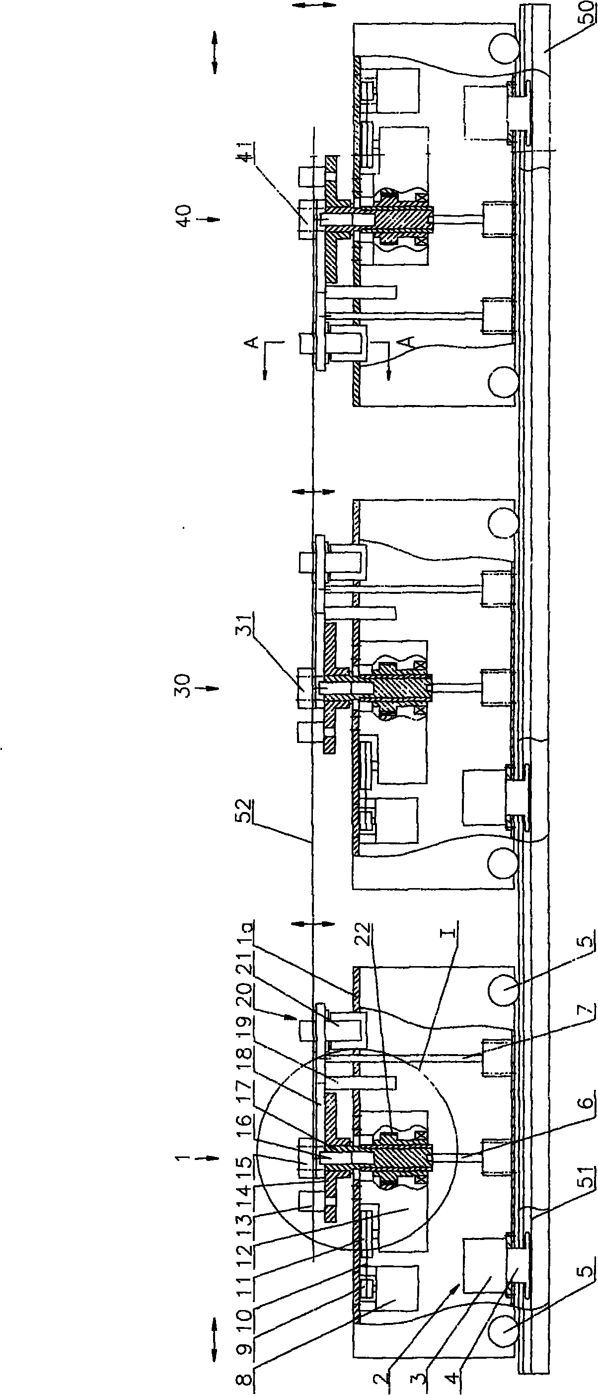 Automatic bending machine capable of continuously bending steel bars with different semi-diameters