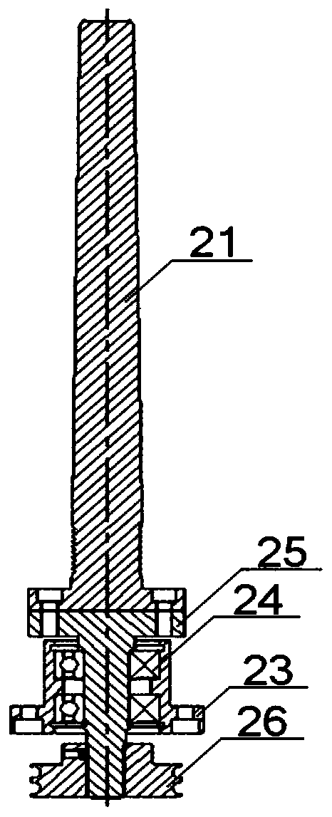 Automatic cleaning device for residual yarn on the surface of spun bobbin