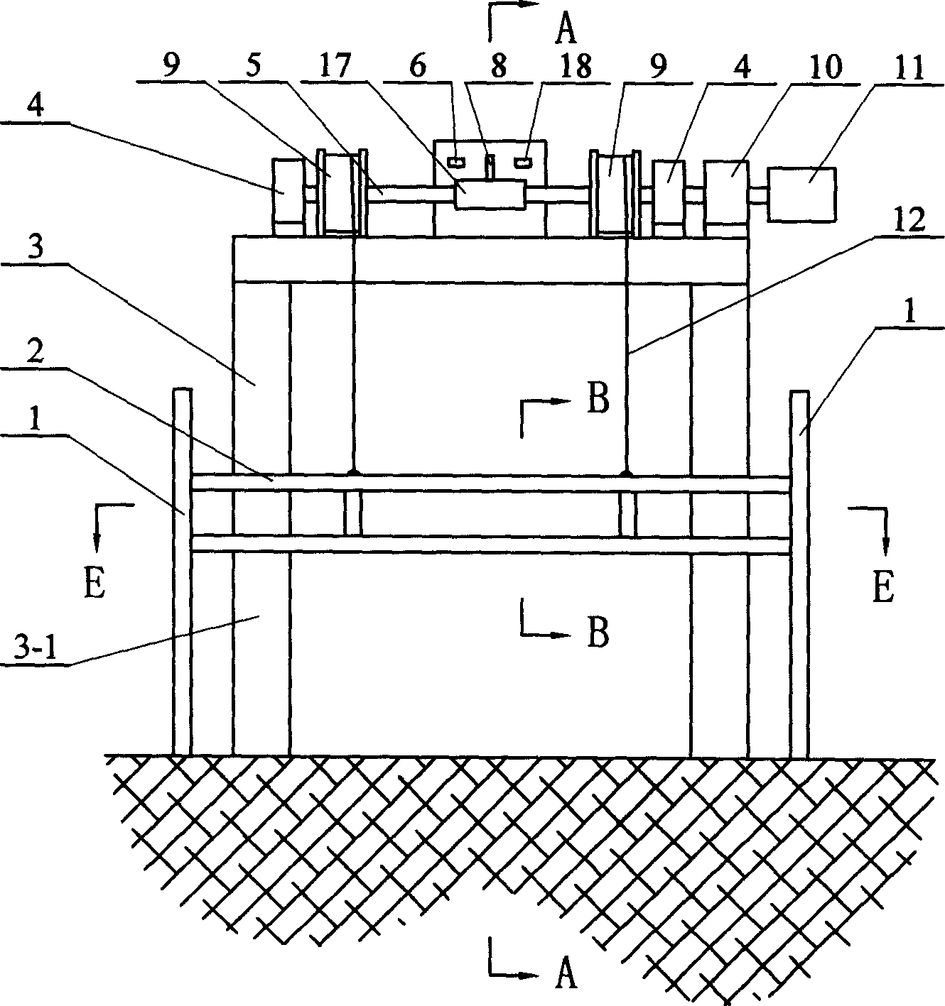 Inclined shaft safe door device preventing equipment sliding