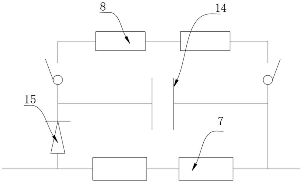 Anti-electric shock socket with delayed connection