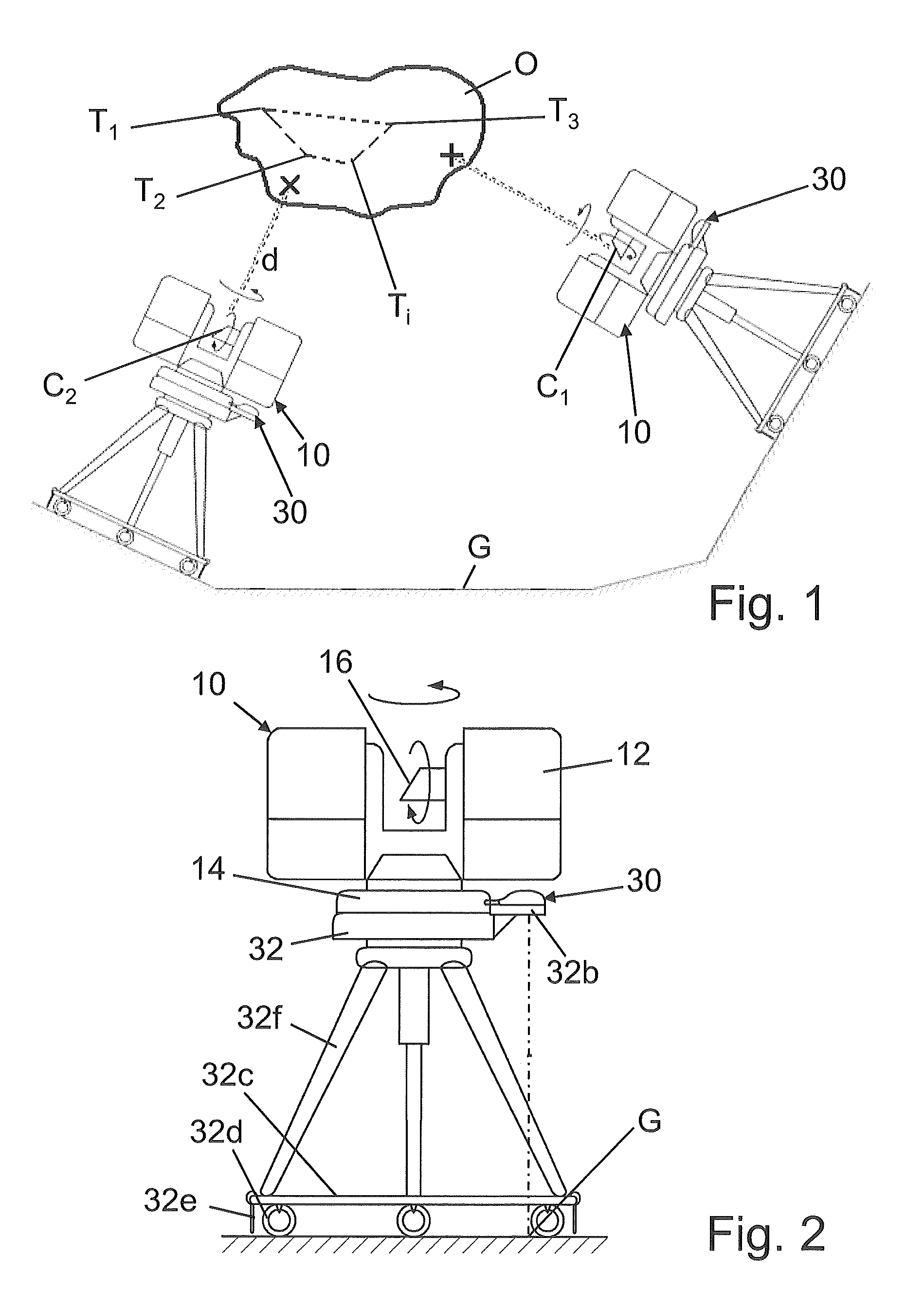 Device for optically scanning and measuring an environment