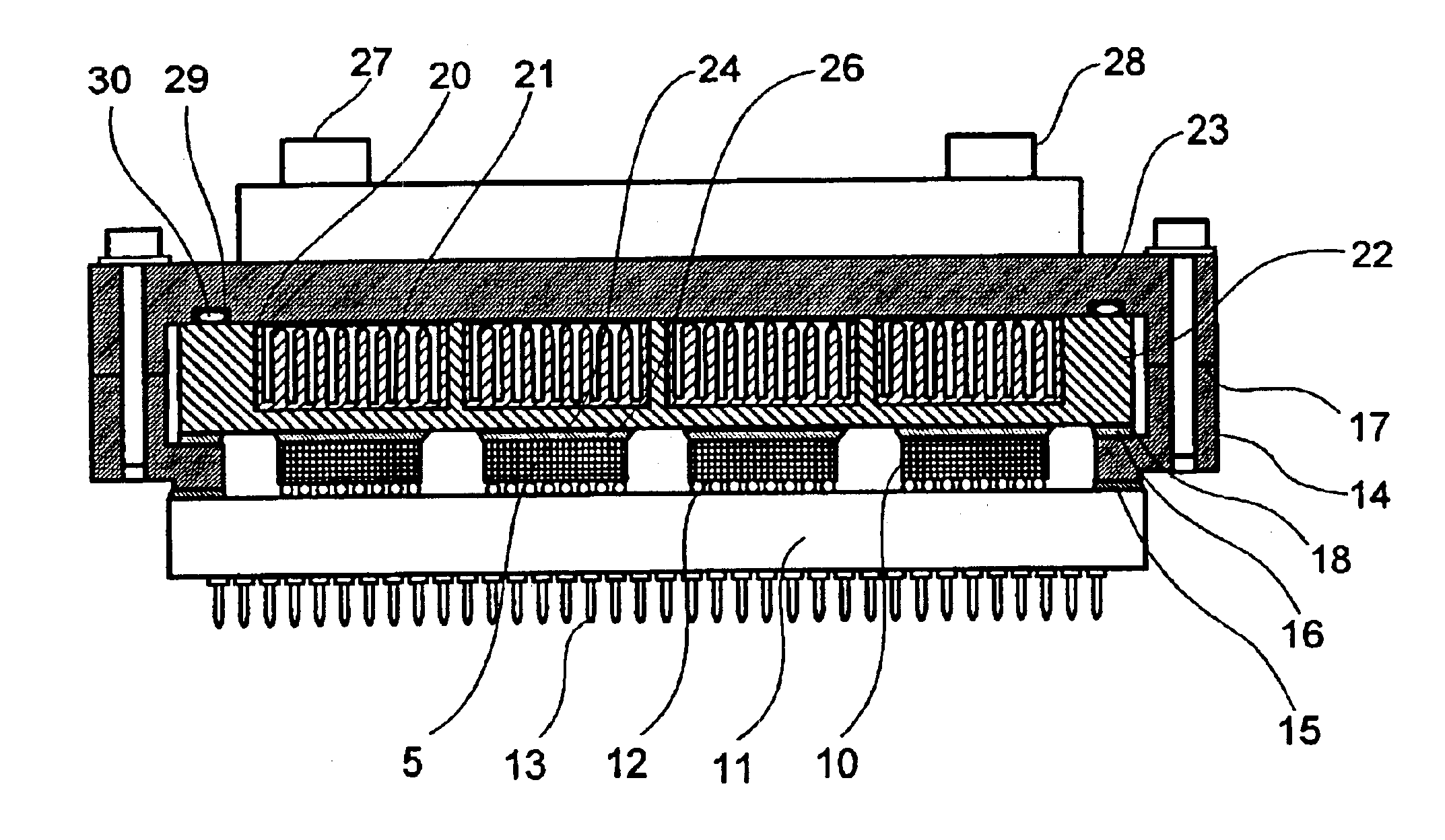 Device for sealing and cooling multi-chip modules