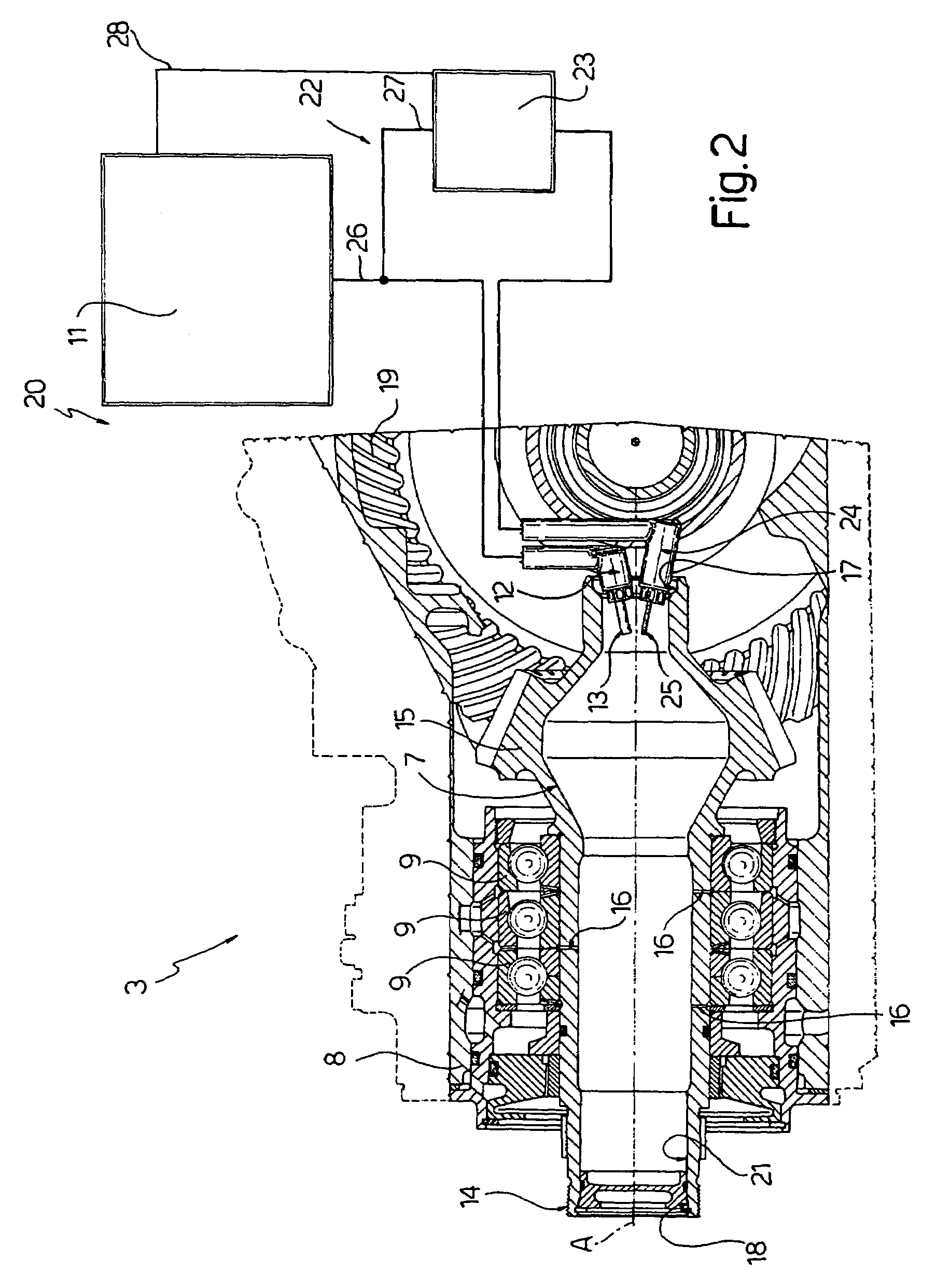 Helicopter with an auxiliary lubricating circuit