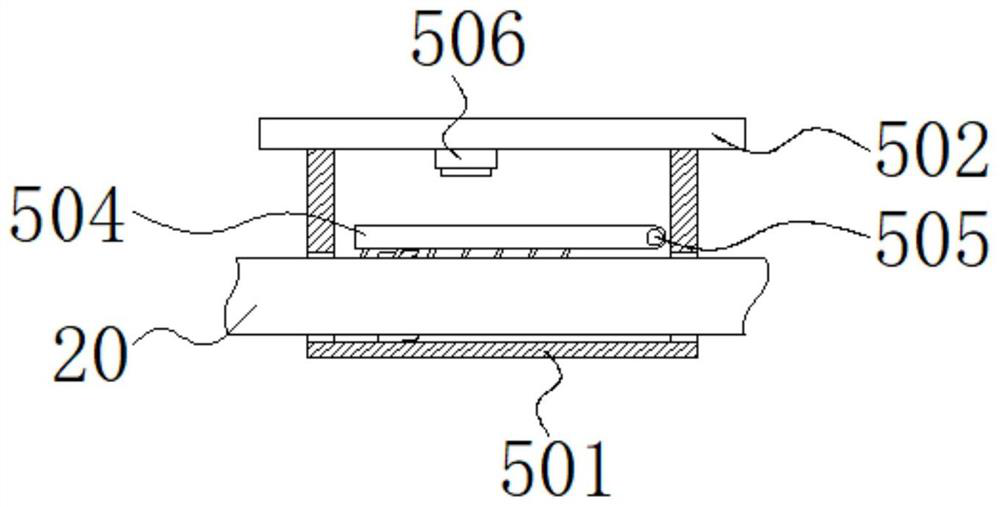 An anti-fall hoist for construction