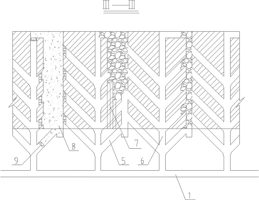 Large-structure sublevel drilling stage ore removal mining method with delayed filling