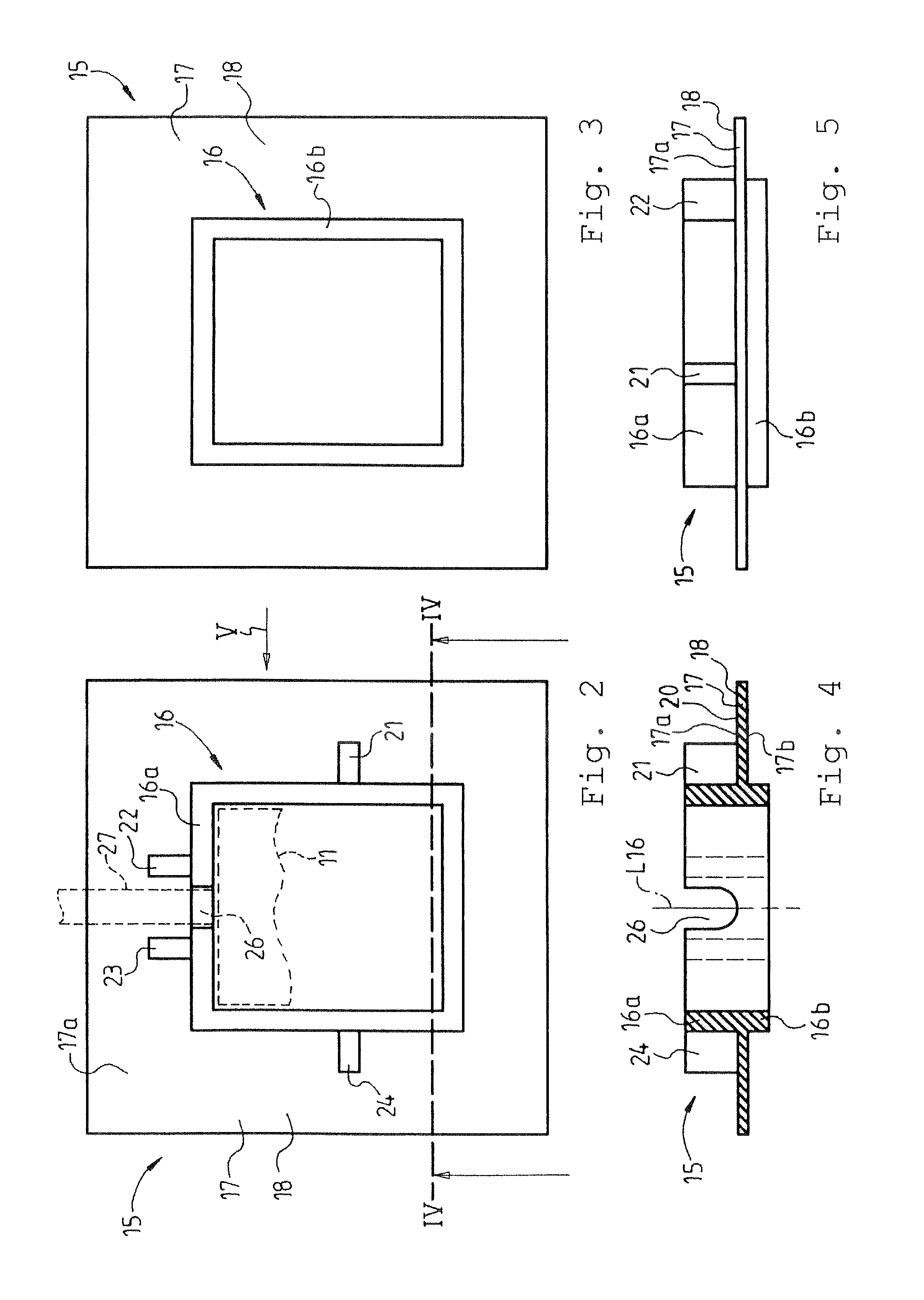 Vehicle with a multilayer roof structure and a microphone unit integrated into the roof structure