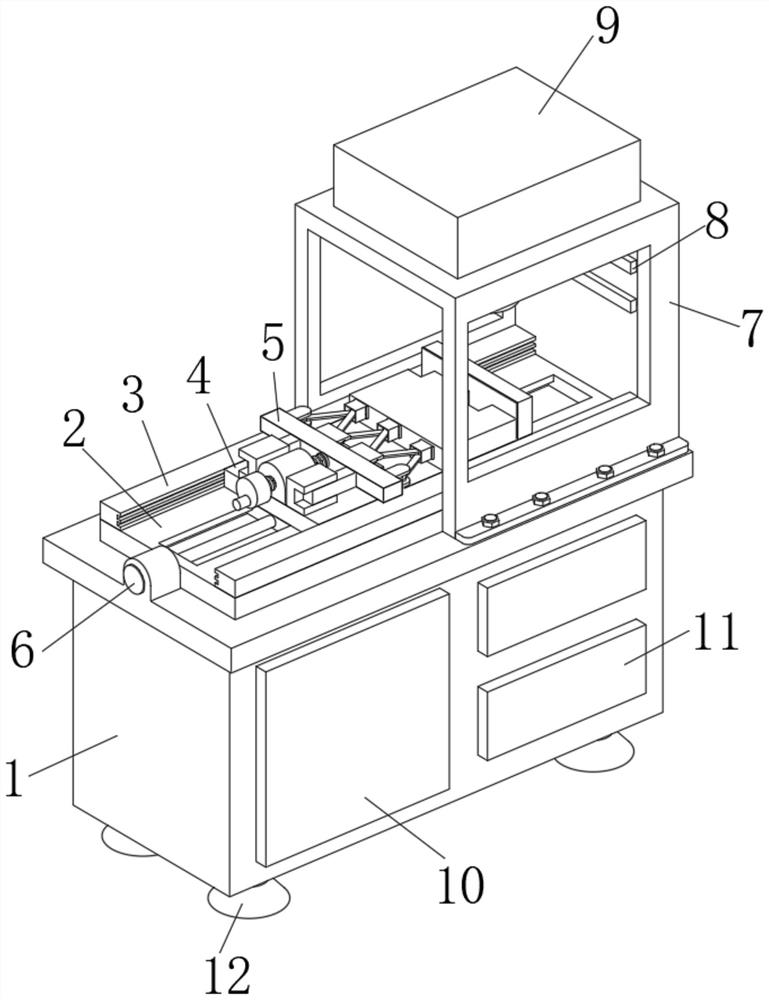 A CNC machining center capable of clamping special-shaped workpieces