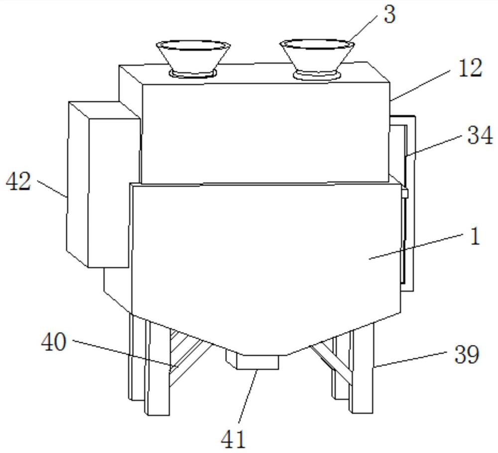 Multi-material mixing device for building construction and using method