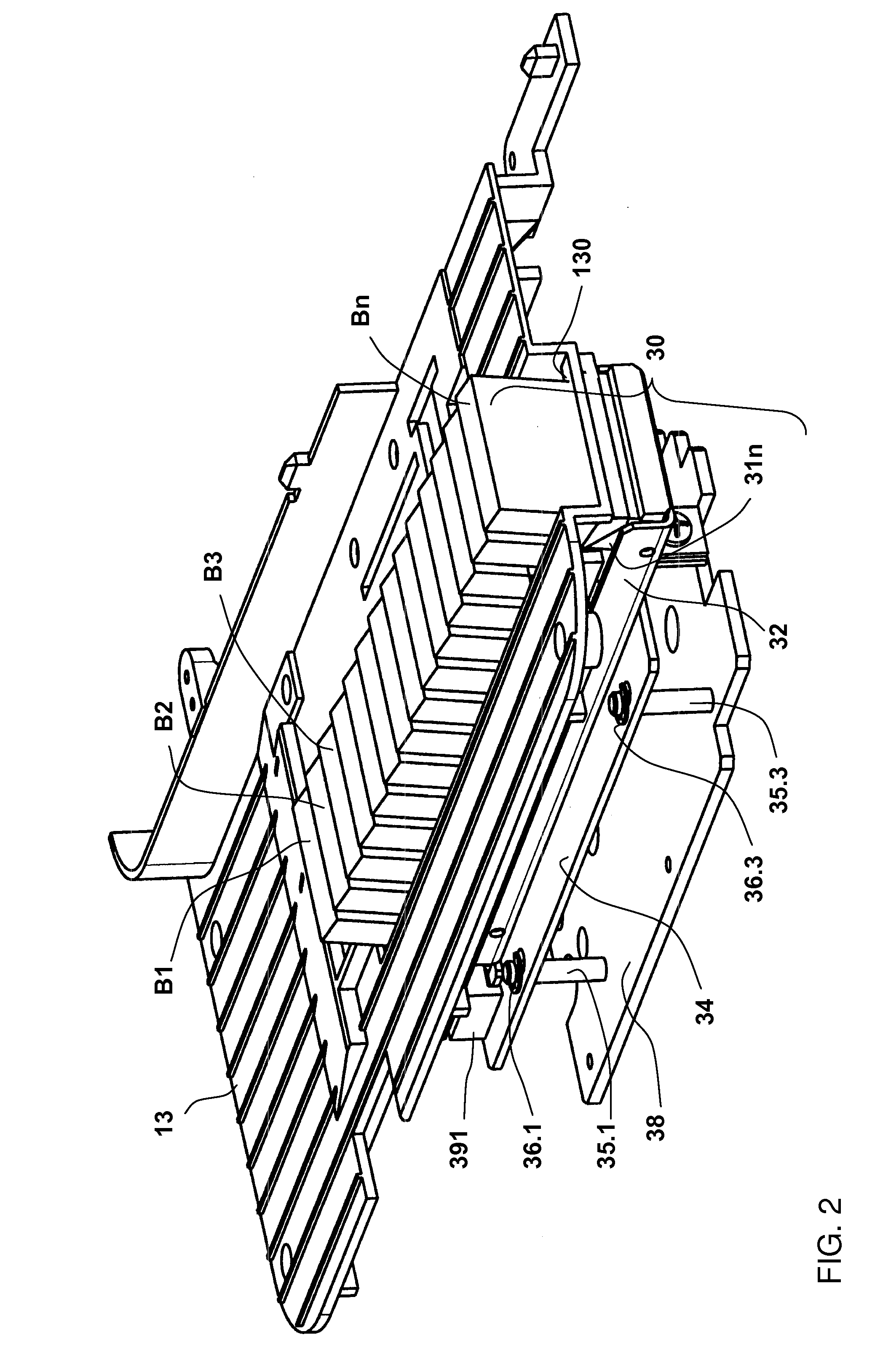 Apparatus for pressing flat materials onto a transport module