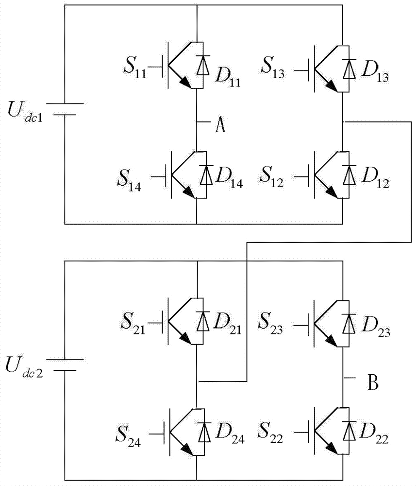 Single-phase online inverter with switchable topology