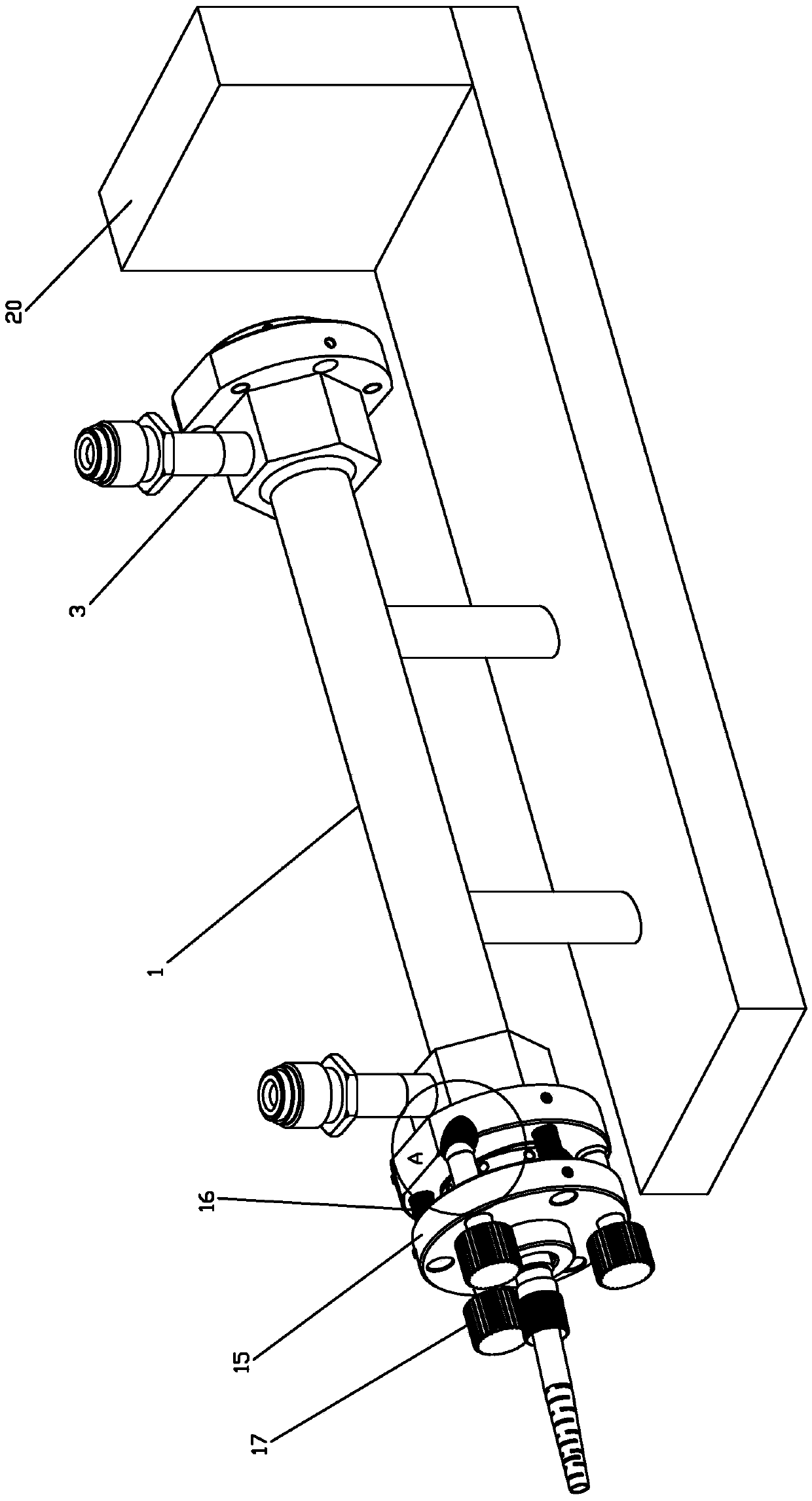 Gas detecting device with adjustable light path