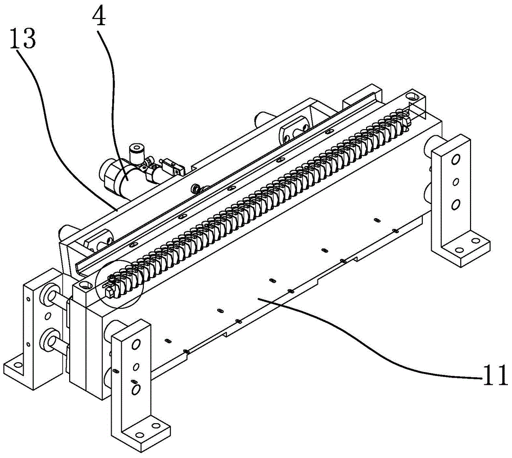 Feeding mechanism for medical needle base assembling