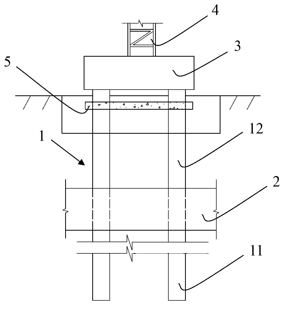 Laminate type high-rise platform pile tower crane foundation and construction method