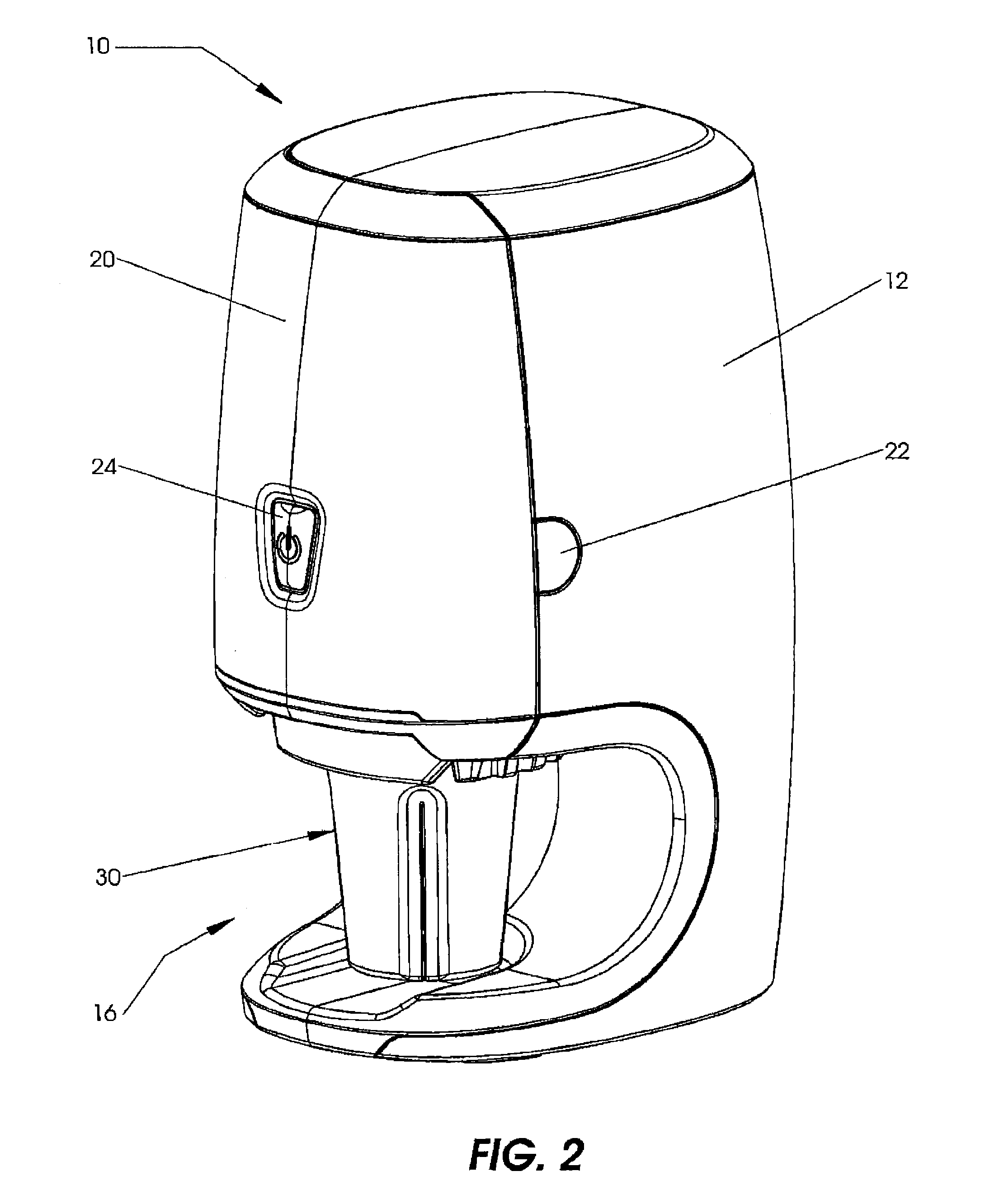 Blender with elevator assembly and removable spindle