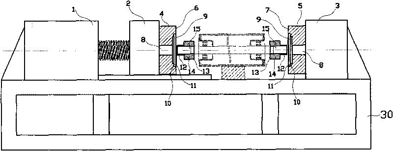 Buckling support roll and buckling support roll assembly machine