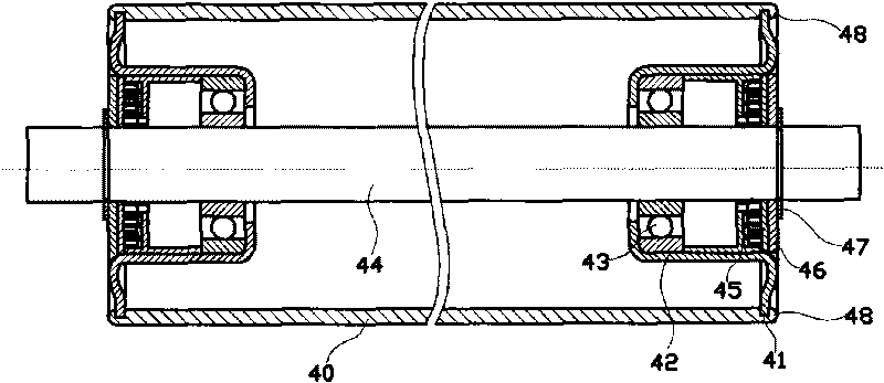 Buckling support roll and buckling support roll assembly machine