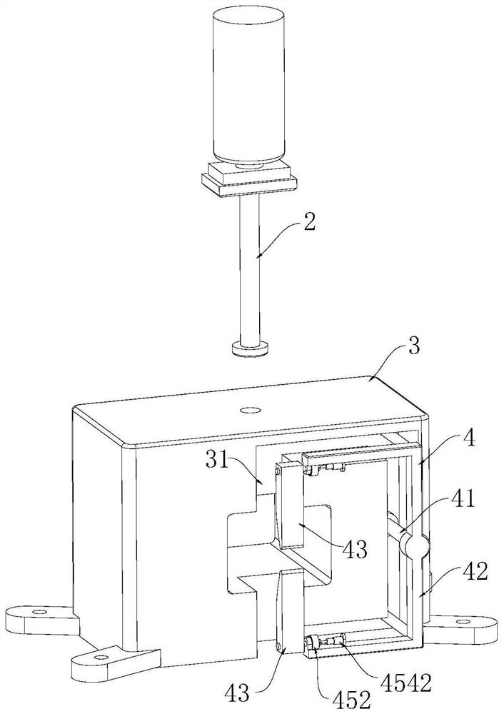 Pipe fixing device for multi-type punching