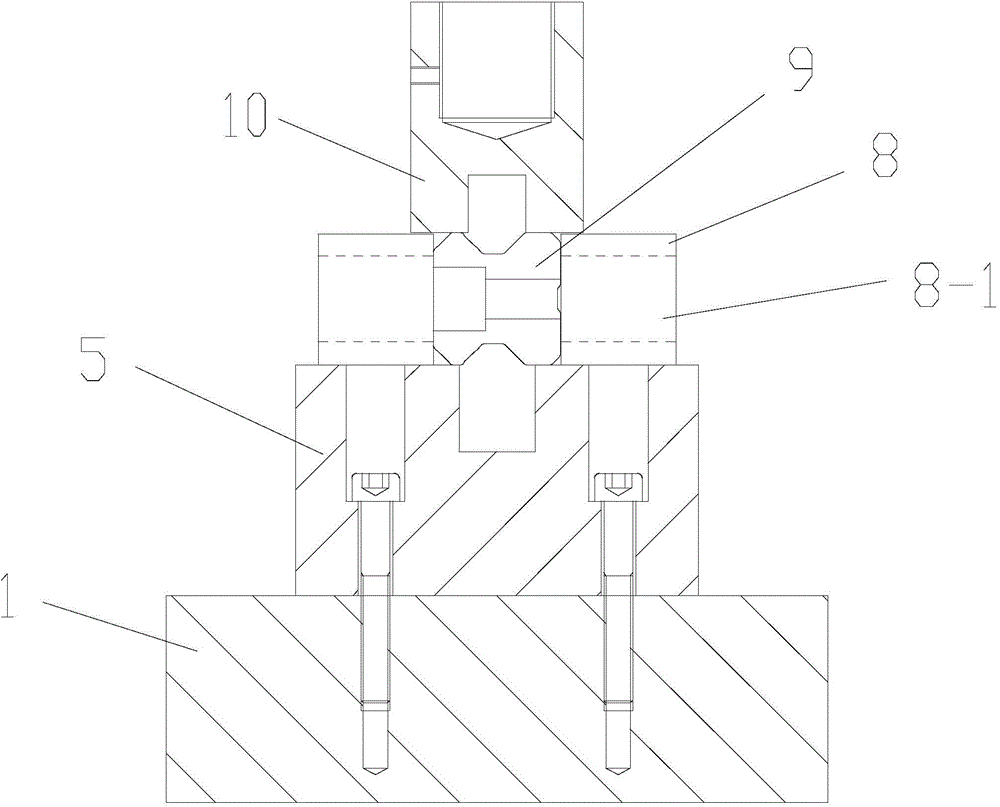 Guide rail machining device