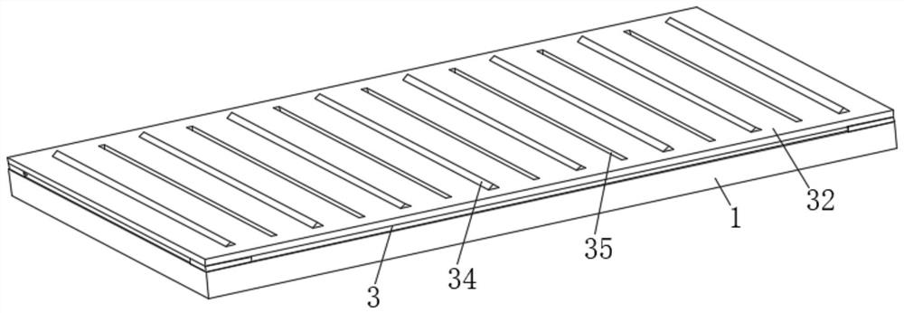 Anti-skid bottom plate for lifeboat