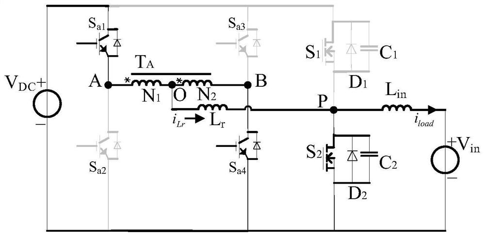 Symmetrical excitation coupling inductor voltage division auxiliary commutation inverter