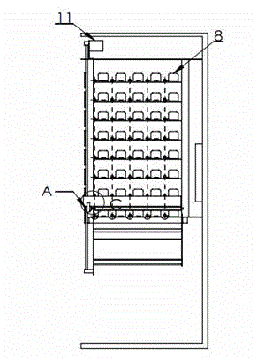 Vending machine for vending delicate goods