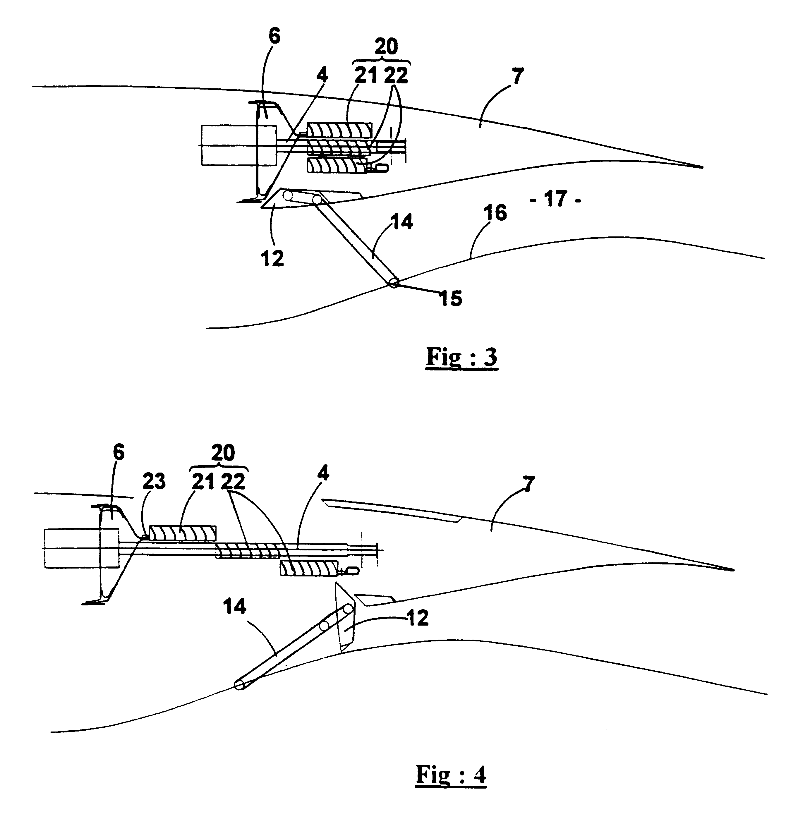 Thrust reverser with mutually configurable baffles