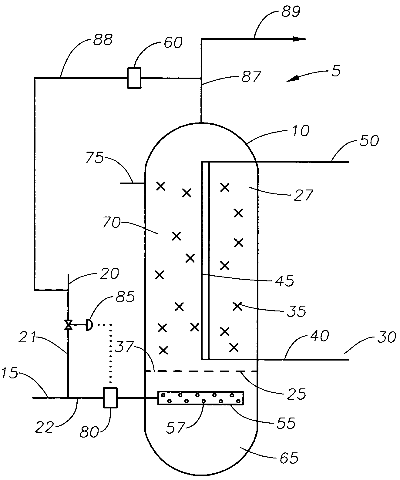 Prevention of and recovering from a catalyst bed slumping in a gas-agitated multiphase reactor