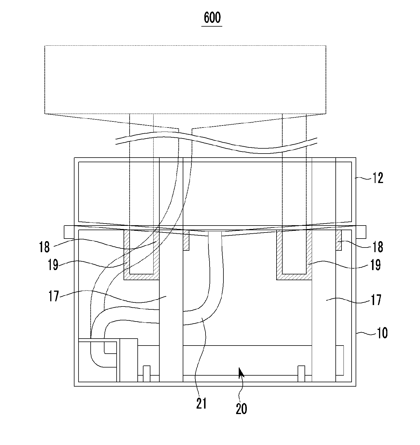 Hollow fiber membrane module and water treatment device using hollow fiber membrane module