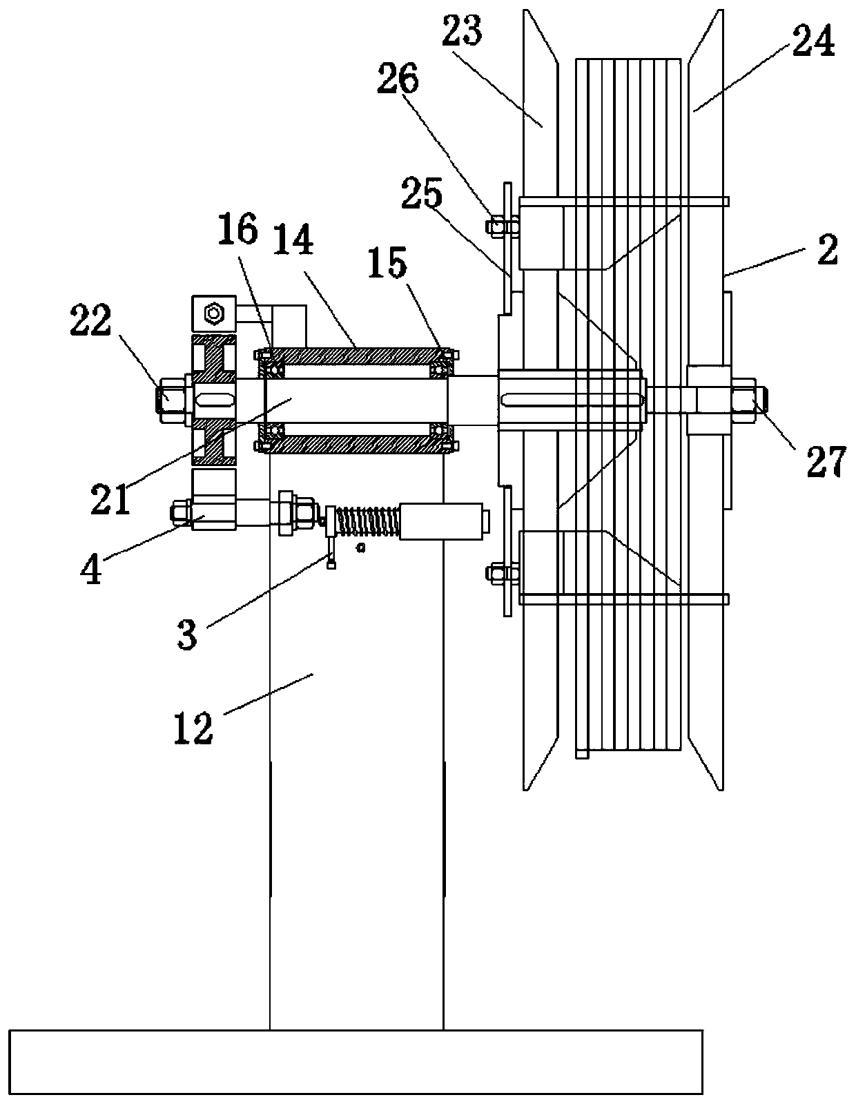 Coiled material conveying device and adjusting method of conveying device