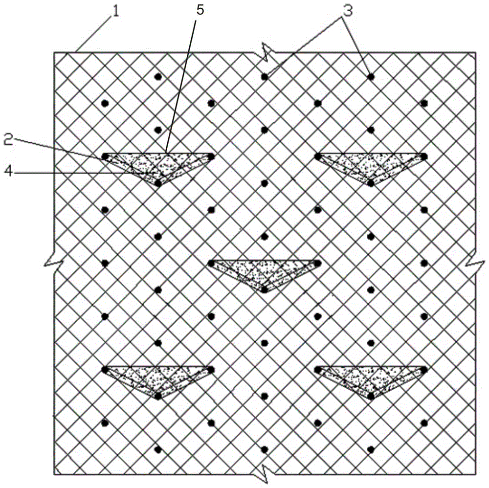 Side slope ecological protection method combining vegetation nursery grooves with hung-net spray-seeding