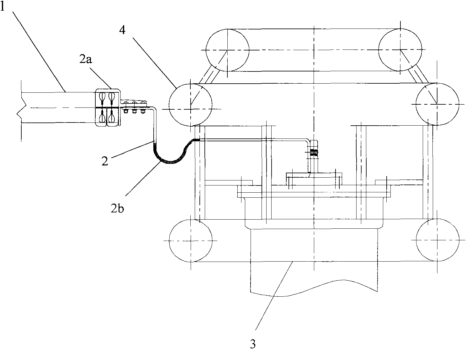 Connecting system comprising ultra-high voltage main device and tubular aluminum conductor