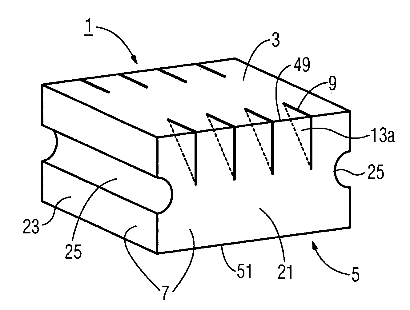 Heat shield element for lining a combustion chamber wall, combustion chamber and gas turbine