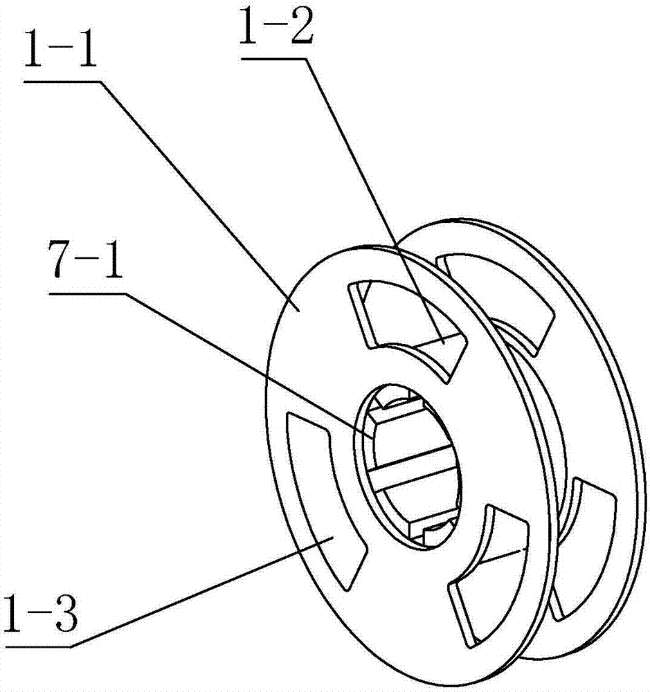 Automatic rubber pipe cutting off device