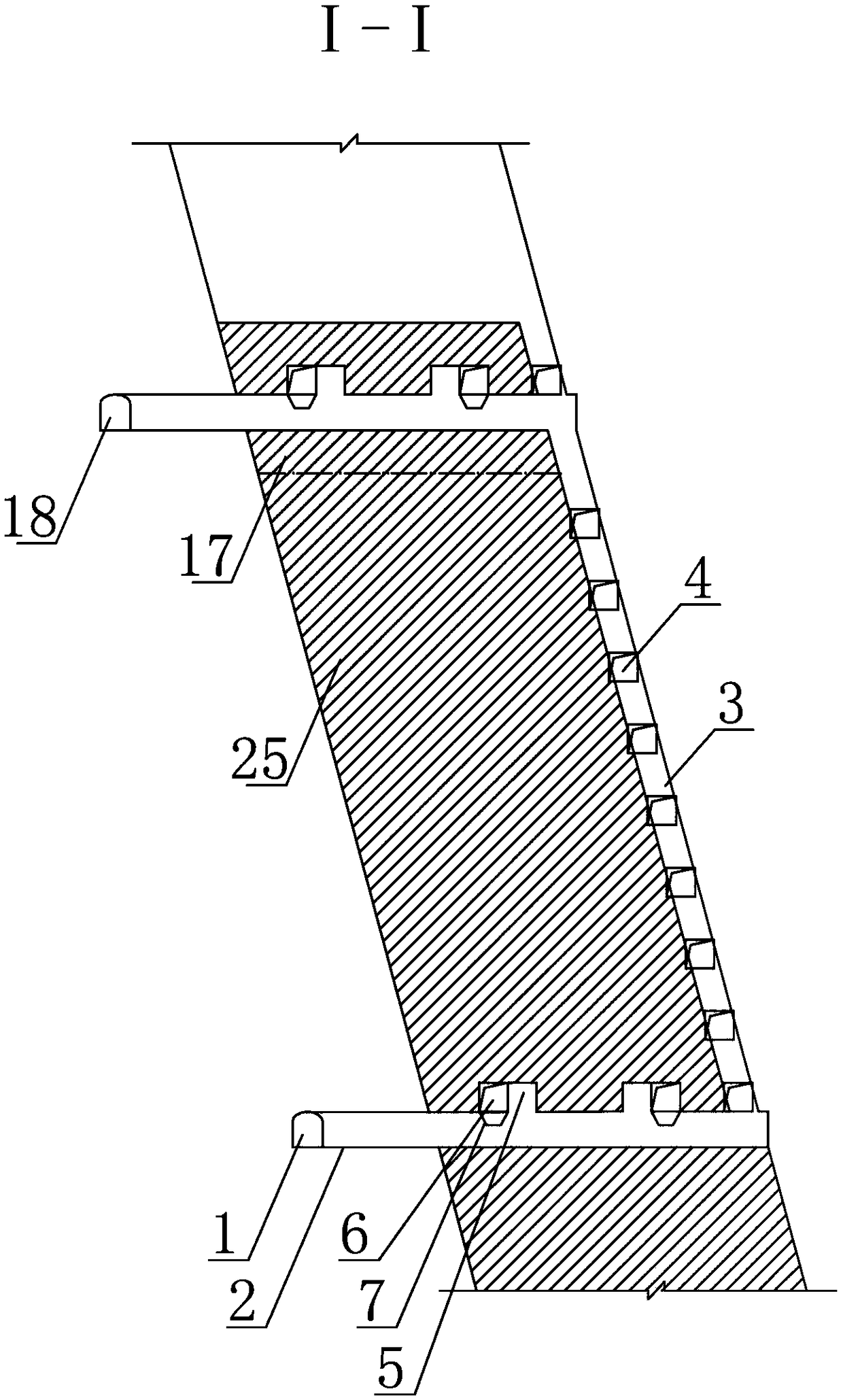 A kind of mining method for back mining the steeply inclined thick ore body with medium or higher stable ore body