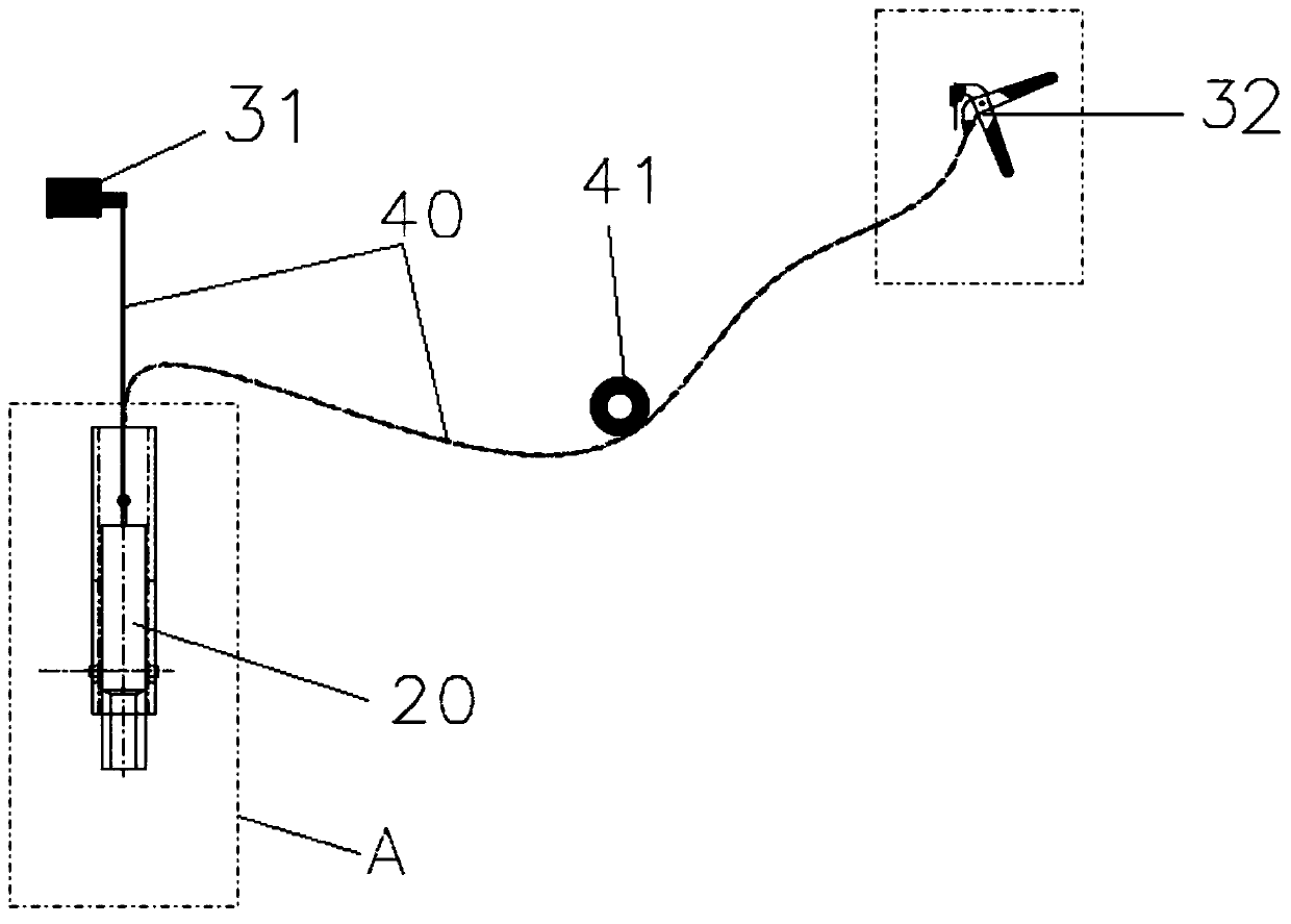 A locking mechanism and locking method of a marine crane slewing device