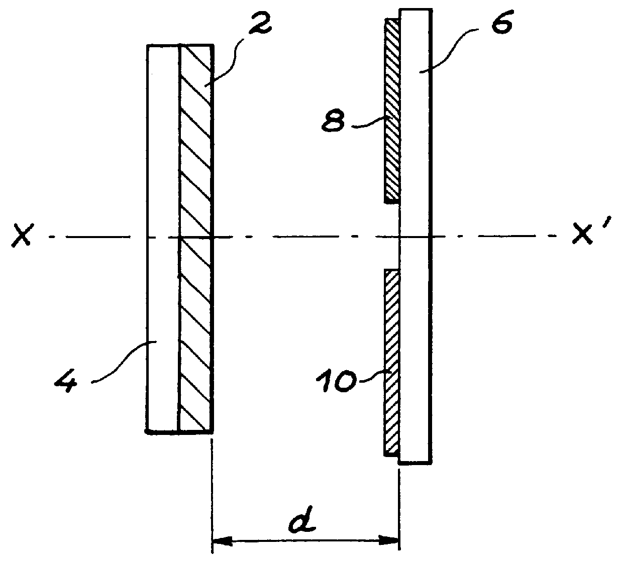 Tunable Fabry-P+E,acu e+EE rot interferometer with floating electrode on one mirror and control electrode pair on opposing mirror