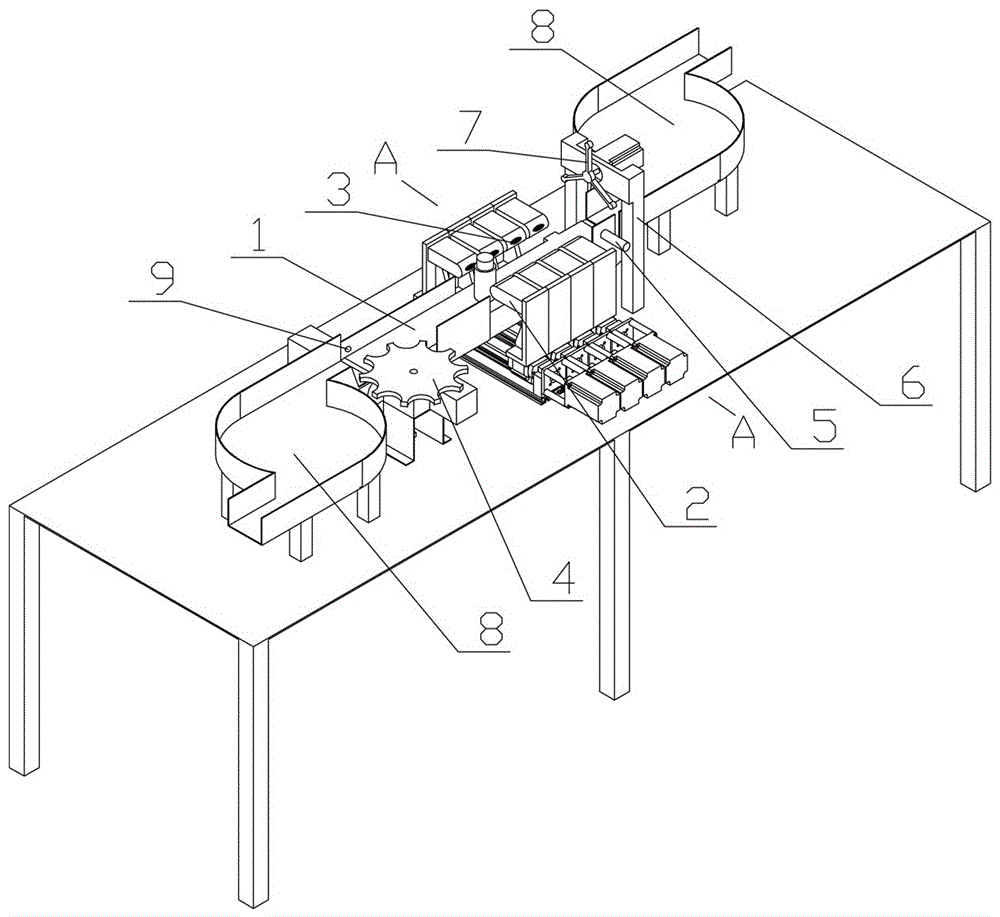 Liquid plastic bottle leak detector for production line and detecting method thereof